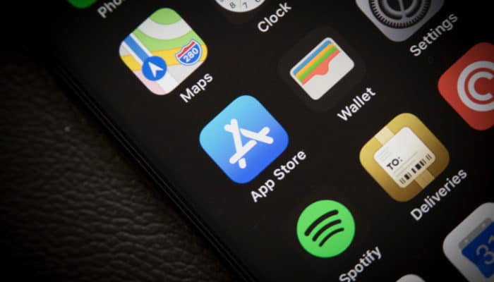 Apple, sviluppatori iOS contro la compagnia