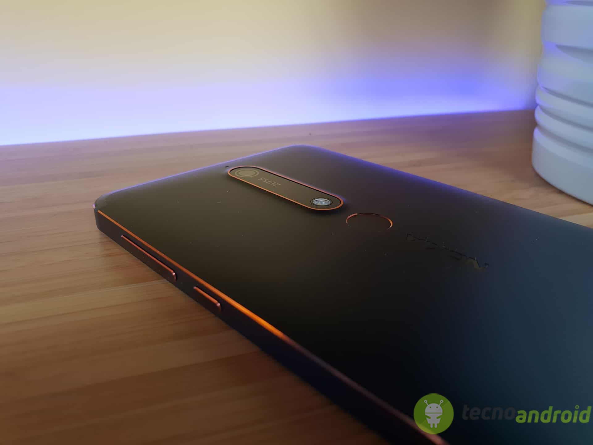 Differenza Tra Samsung S9 E Huawei Mate 20