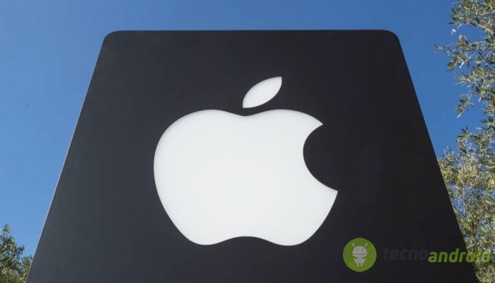apple