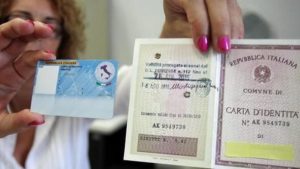 Carta d'identità: terribile sorpresa con il nuovo modello elettronico, utenti furiosi