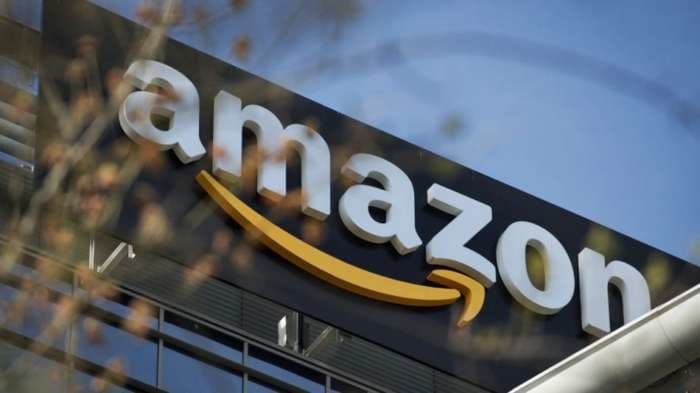 Amazon guadagna grazie ai servizi