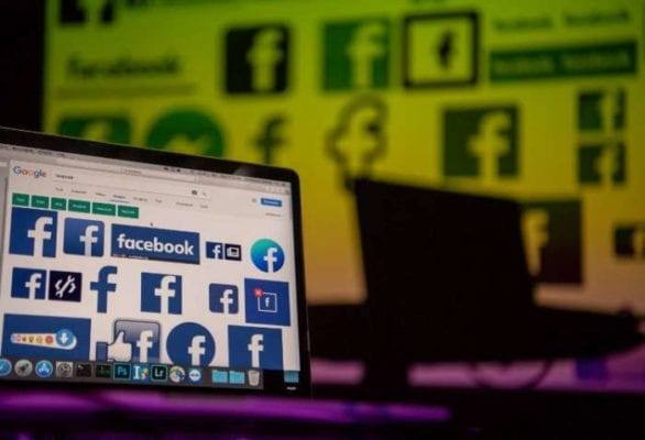 Facebook sospende e indaga su 200 applicazioni per uso improprio dei dati degli utente