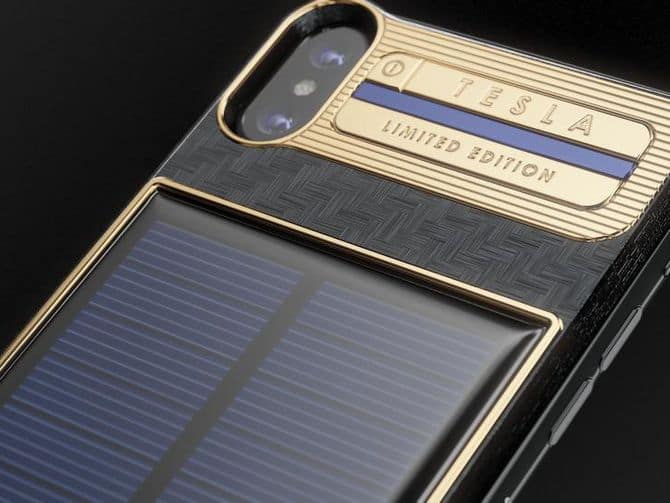 iPhone X Tesla