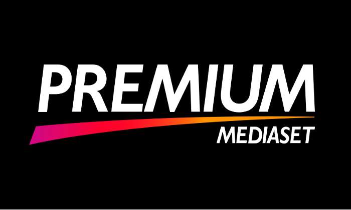 Mediaset Premium si arrende a Sky: è addio al calcio, utenti furiosi 