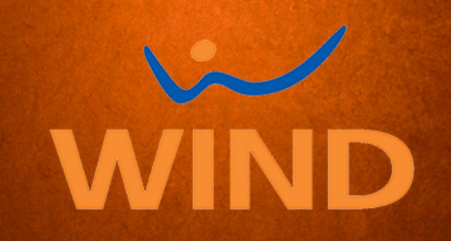 PASSA A WIND MAGGIO  2018 Una promozione emozionante e divertente riservata ai nuovi clienti Wind