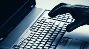 Stresspaint, il trojan che raccoglie i dati di accesso di Chrome e le password di Facebook