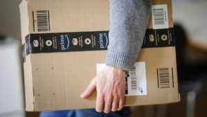 Amazon: nuove accuse sulle condizioni di lavoro dei dipendenti