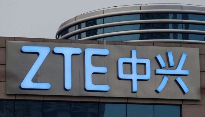ZTE, una multa per salvare la compagnia