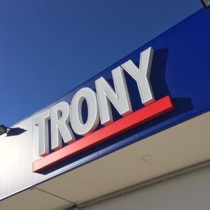 trony