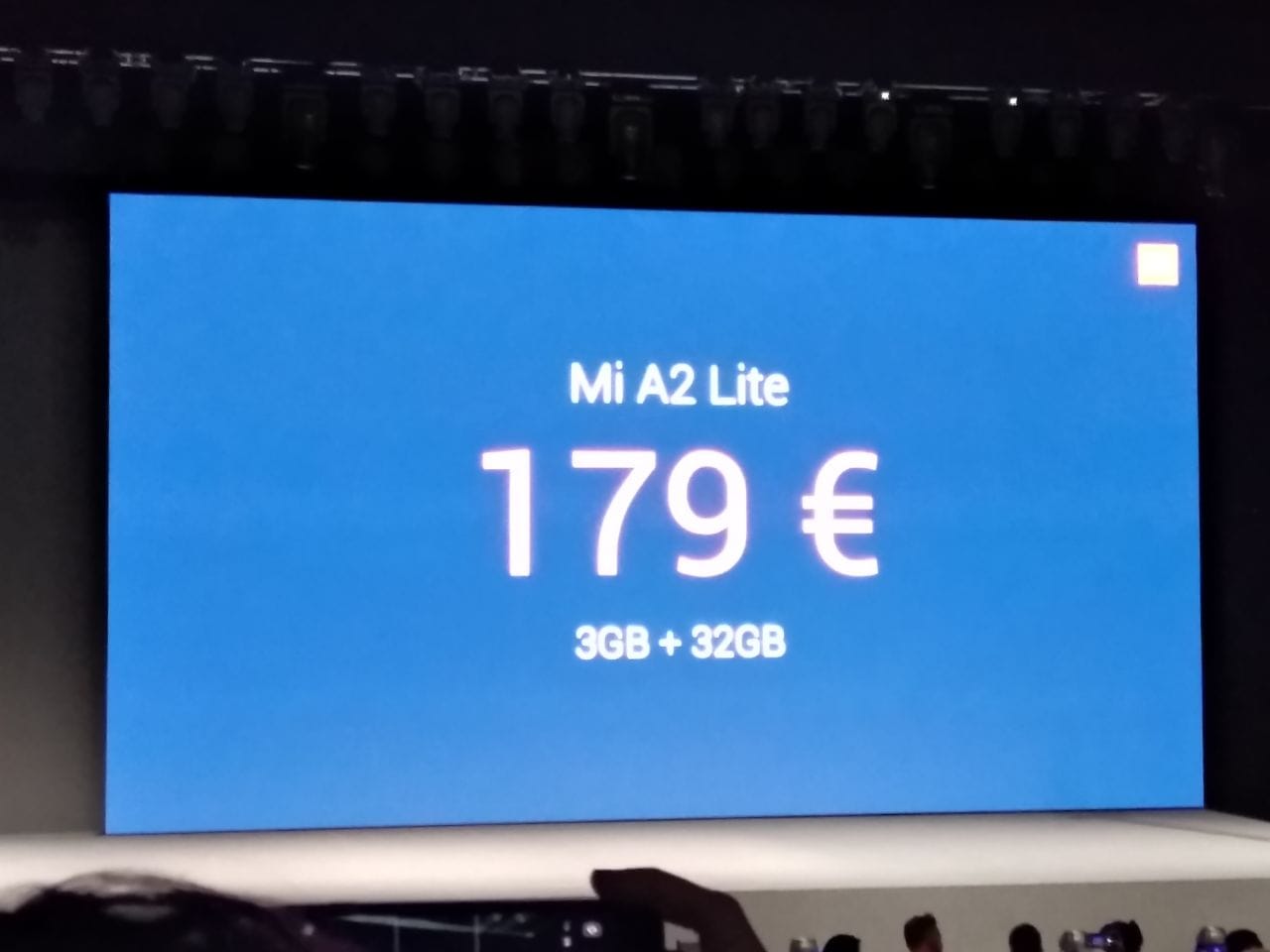 72d99808-bbe3-466b-a02d-ea0713c4eaa1