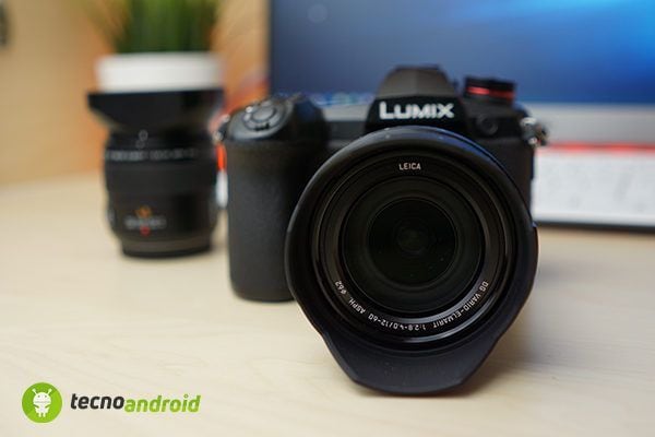 Lumix G9