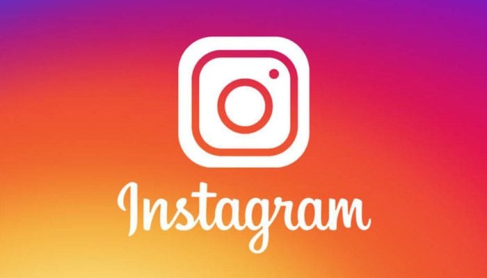 Instagram: ecco la posa più gettonata