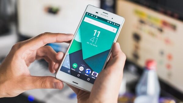 Android app whatsapp non funziona
