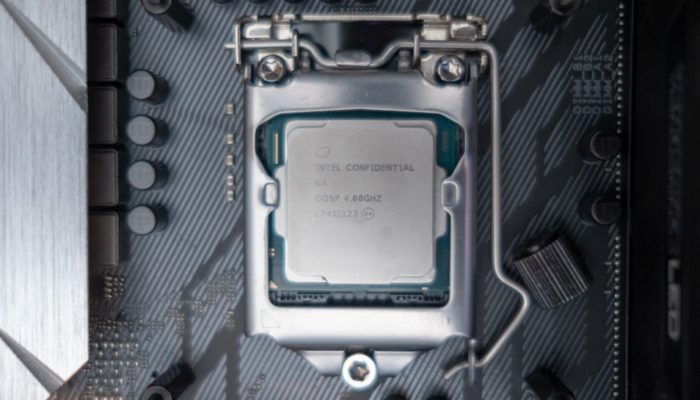 Intel Core i7-9700K ha superato i 5,5 GHz in overclock su tutti gli otto core