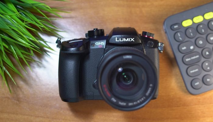 Lumix GH5S