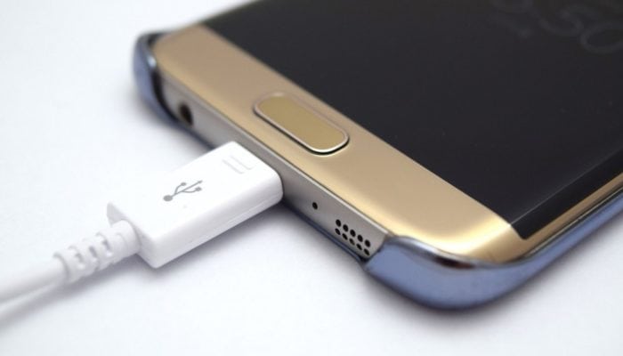 batteria smartphone