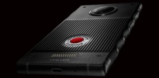 Red Hydrogene One, le prime foto ufficiali dello smartphone più originale del 2018