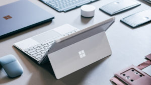 microsoft surfce go italia