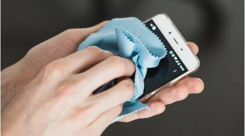 smartphone sporco