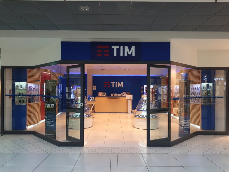 TIM rilancia le offerte Connect per tutto agosto con internet illimitato e sconto di 100€