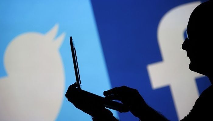 Twitter e Facebook