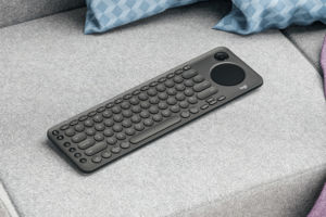 Logitech presenta la nuova tastiera compatibile con tutte le SMART TV e PC/Smartphone
