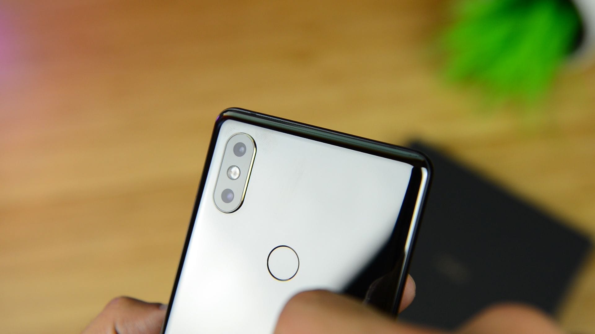 laurabrehmorchestralremixbysjlslyricsvideo (4) Xiaomi Mi Mix 2 e 2S