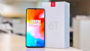 OnePlus 6T è ufficiale: nuovo notch, fingeprint nel display e alcune novità da vero top