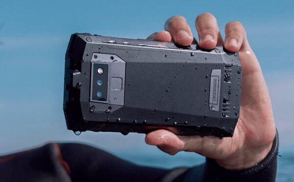 Doogee S80 digital walkie-talkie