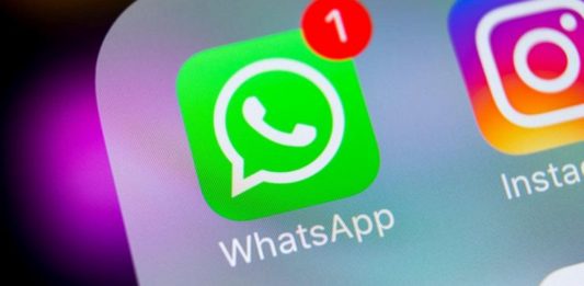 WhatsApp: il metodo per spiare i vostri cari e amici in maniera legale è ora disponibile