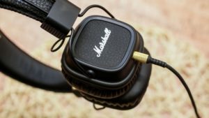 Marshall presenta la sua nuova linea di cuffie intrauricolari con bluetooth 5.0