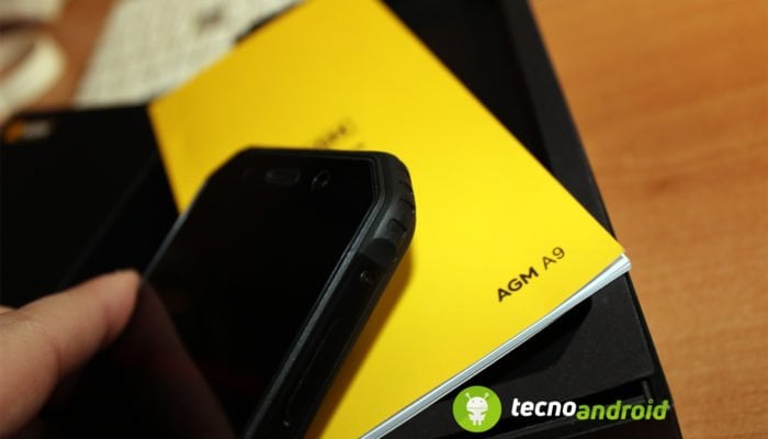 AGM A9, alcuni particolari della scocca