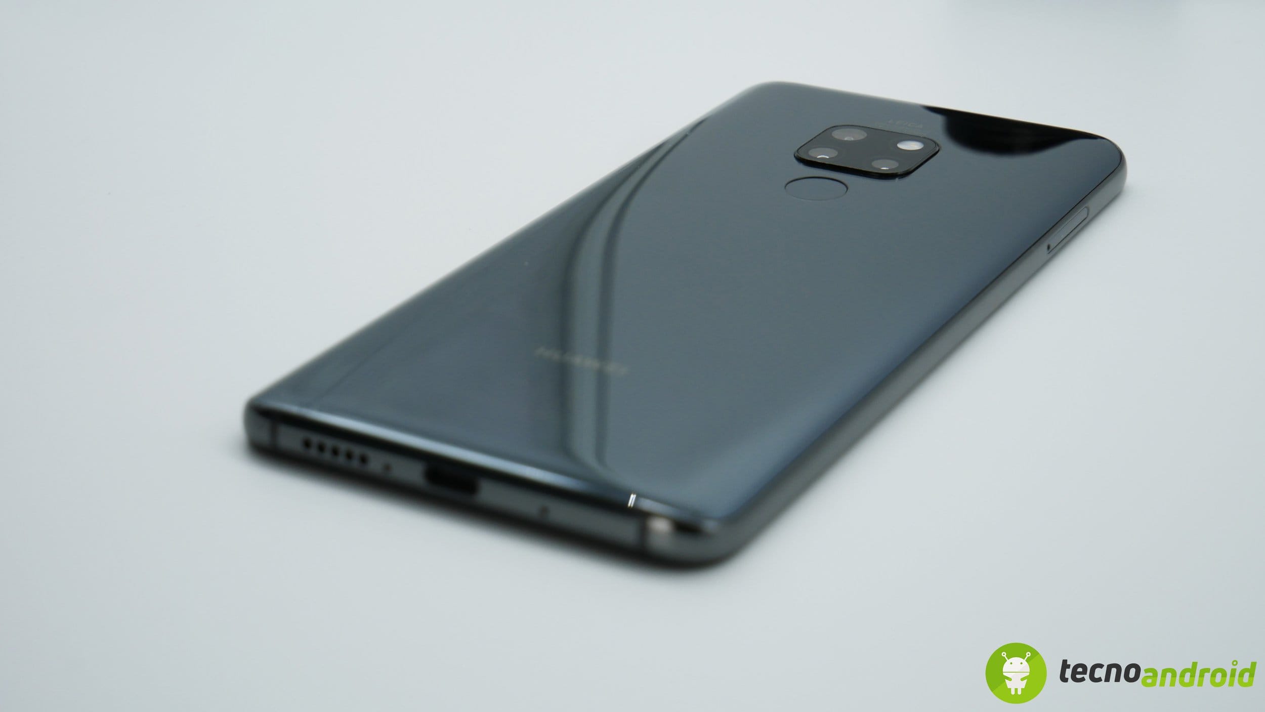P1010463 Huawei Mate 20