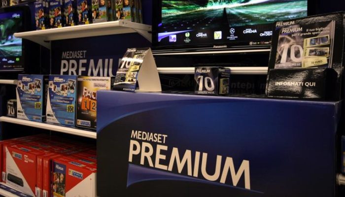 Mediaset Premium a Natale lancia l'abbonamento super: c'è la Serie A TIM