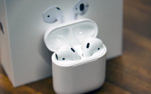 Apple AirPods