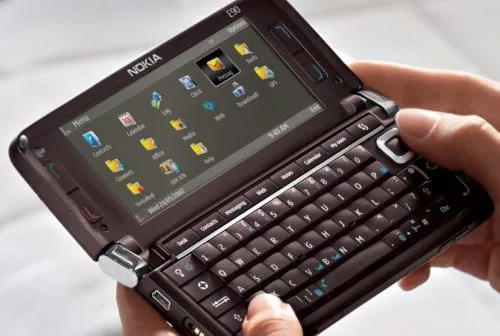 nokia_E90_2__94083.1374316488.1280.1280