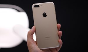 Apple iPhone