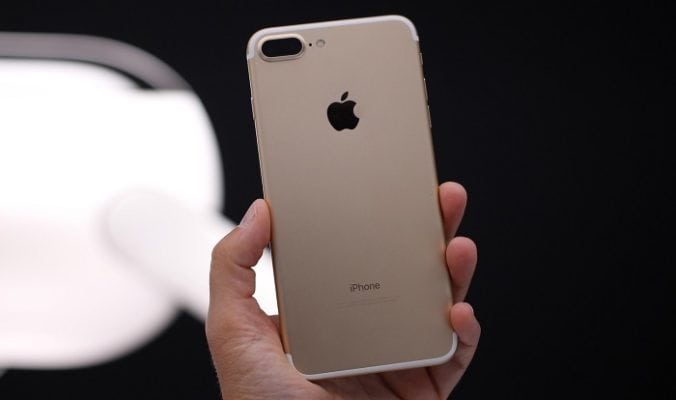 Apple iPhone