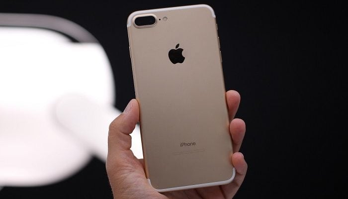 Apple iPhone