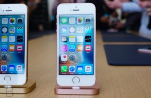 Apple iPhone SE