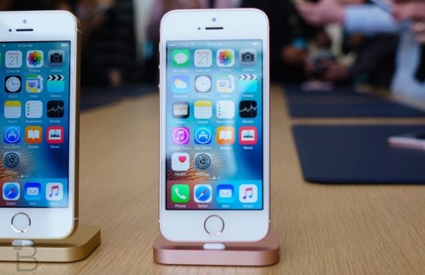Apple iPhone SE