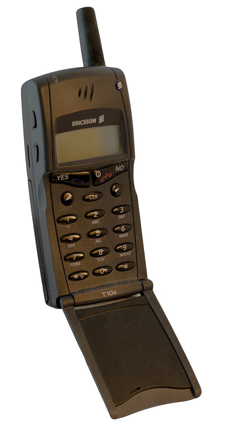 10 Vecchi Telefoni Che Valgono Una Fortuna