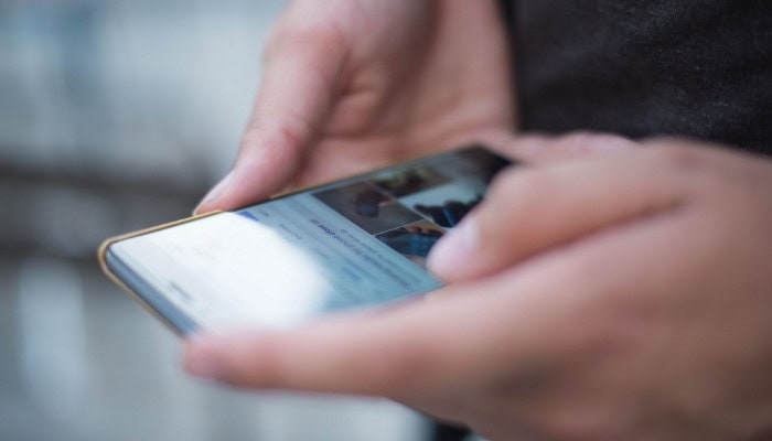 Pagine web: ecco come il credito Tim, Wind, Tre e Vodafone viene svuotato