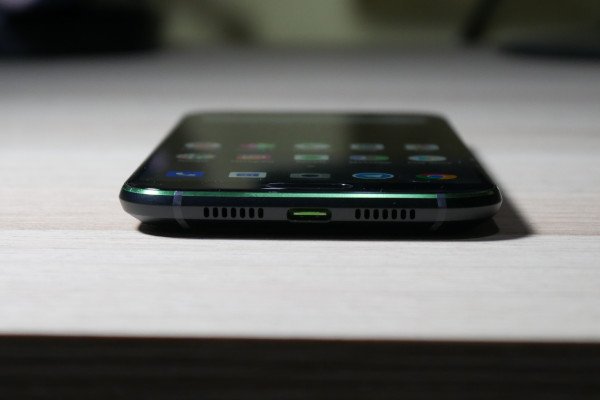 Xiaomi Black Shark 3 speaker