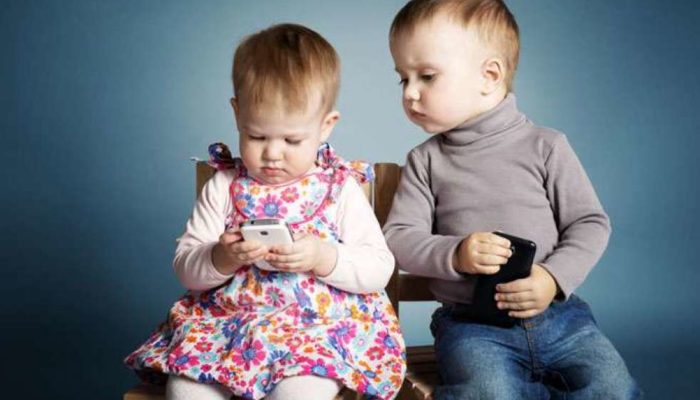 smartphone e bambini