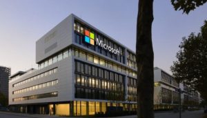 microsoft-MIT-auto-autonome-sviluppo-IA