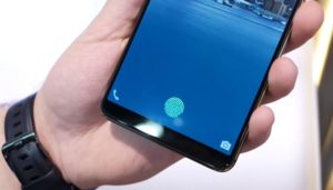 samsung-galaxy-s10-display