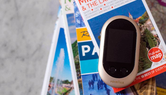 Pocketalk, il dispositivo portatile per la traduzione vocale istantanea