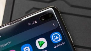 Samsung Galaxy S10 con pellicole installata di fabbrica