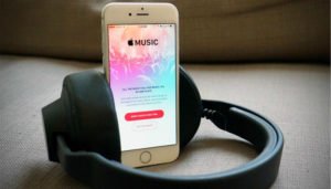apple-music-amico-gratis-1-mese